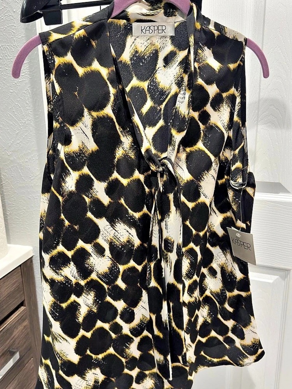 KASPER Animal Print Sleeveless Tie Neck Blouse Black & Yellow Large